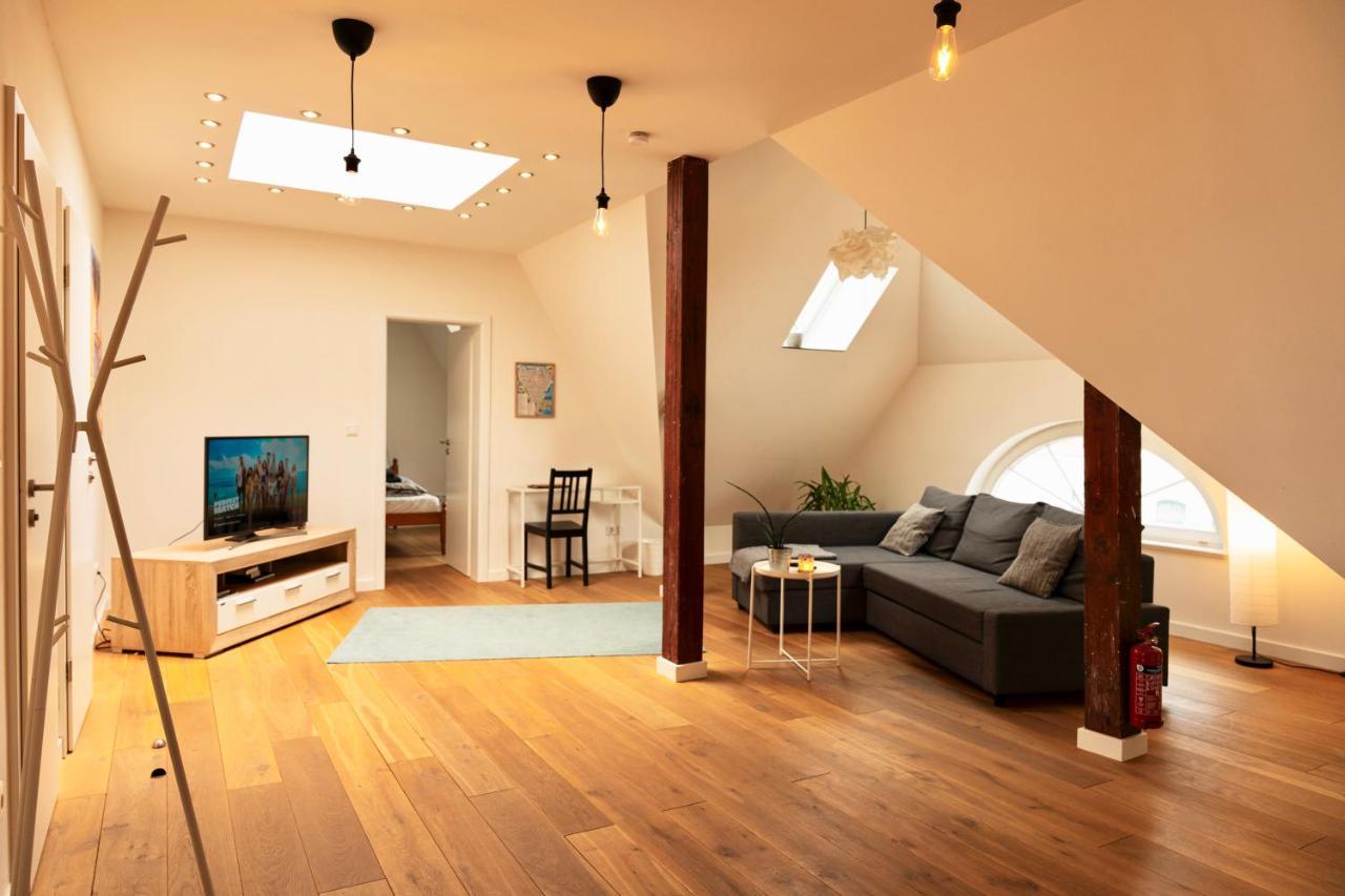 Woelkchen - Wohnung Mit Balkon, Holzdielen & Tv Bremerhaven Zewnętrze zdjęcie